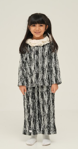 The Monochrome Elegance Set