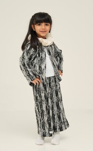 The Monochrome Elegance Set